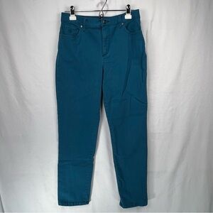 Gloria Vanderbilt - Women’s Denim - Bright Blue - Size 8 - Amanda